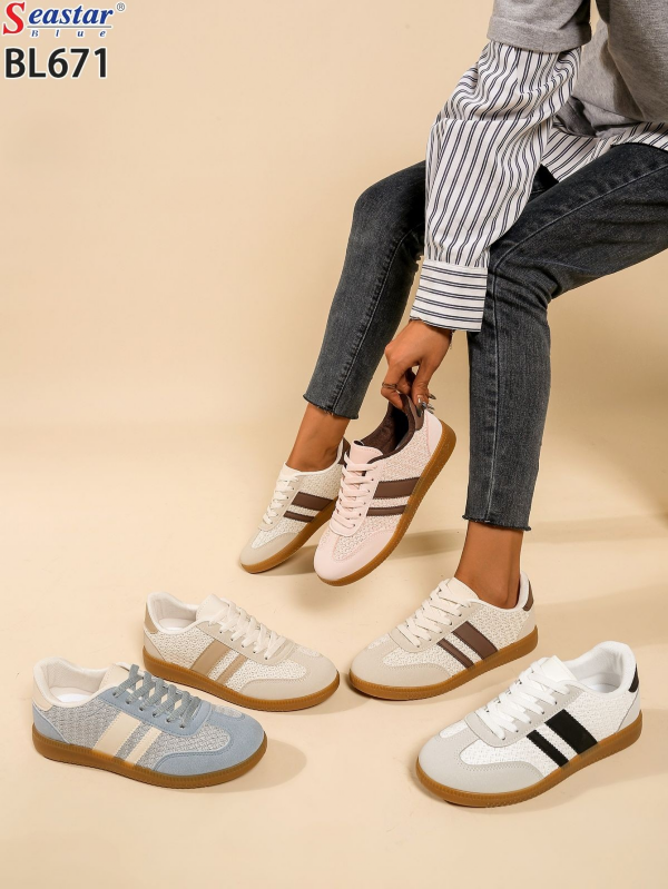 Buty sportowe damskie  Roz 36-41 / 12 par